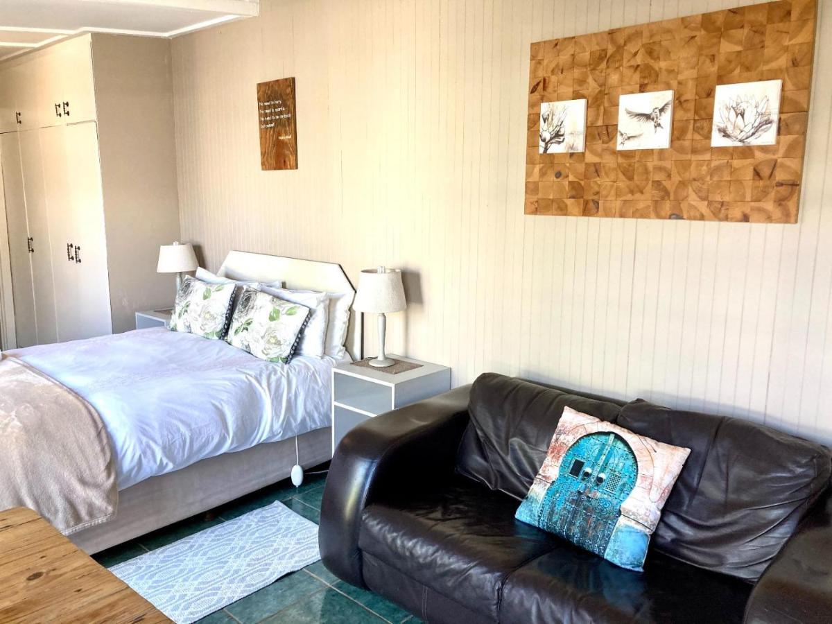 Mangolds Guest House พอร์ตเอลิซาเบธ ภายนอก รูปภาพ