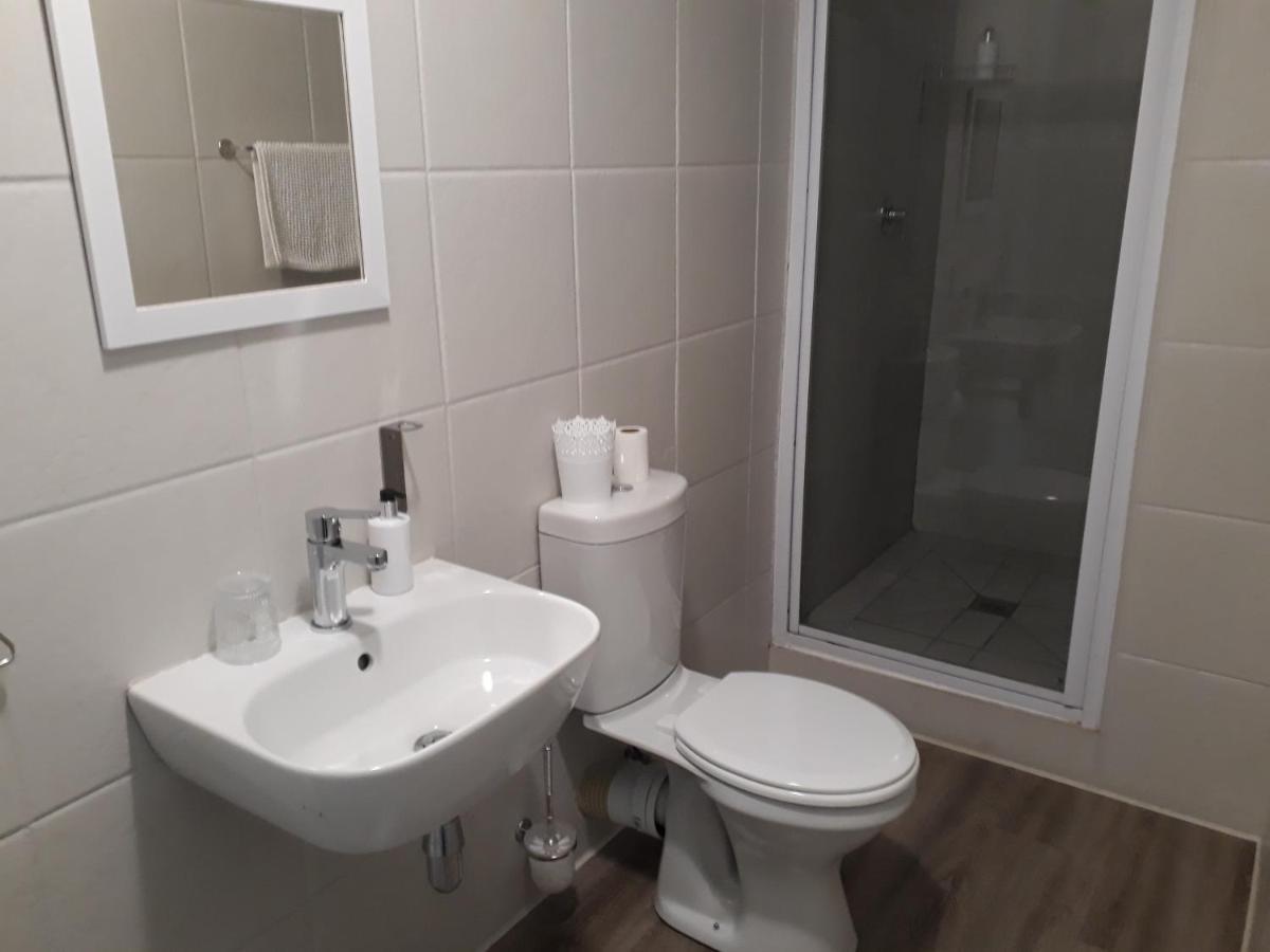Mangolds Guest House พอร์ตเอลิซาเบธ ภายนอก รูปภาพ